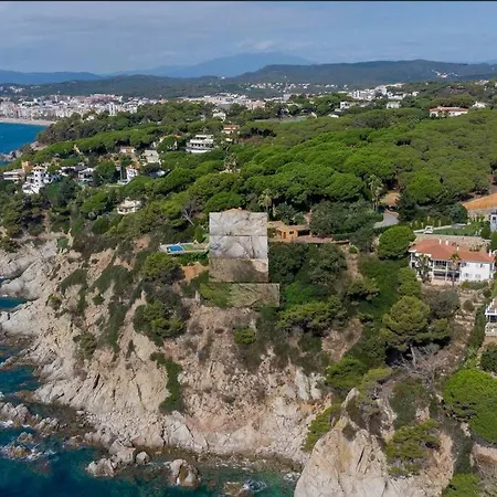 Cliff Nyaraló Lloret de Mar